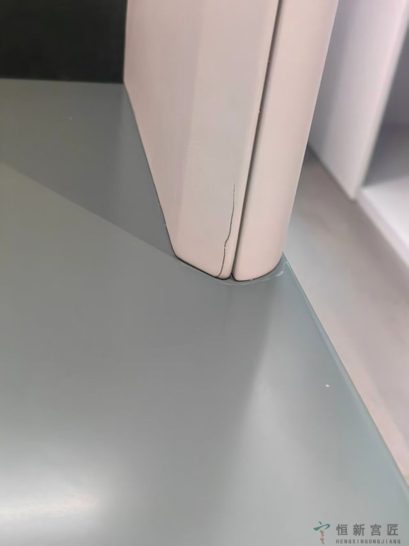 定制衣柜开裂修补案例展示(图2)