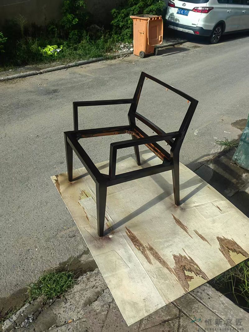 老实木座椅翻新上油漆案例展示(图2)