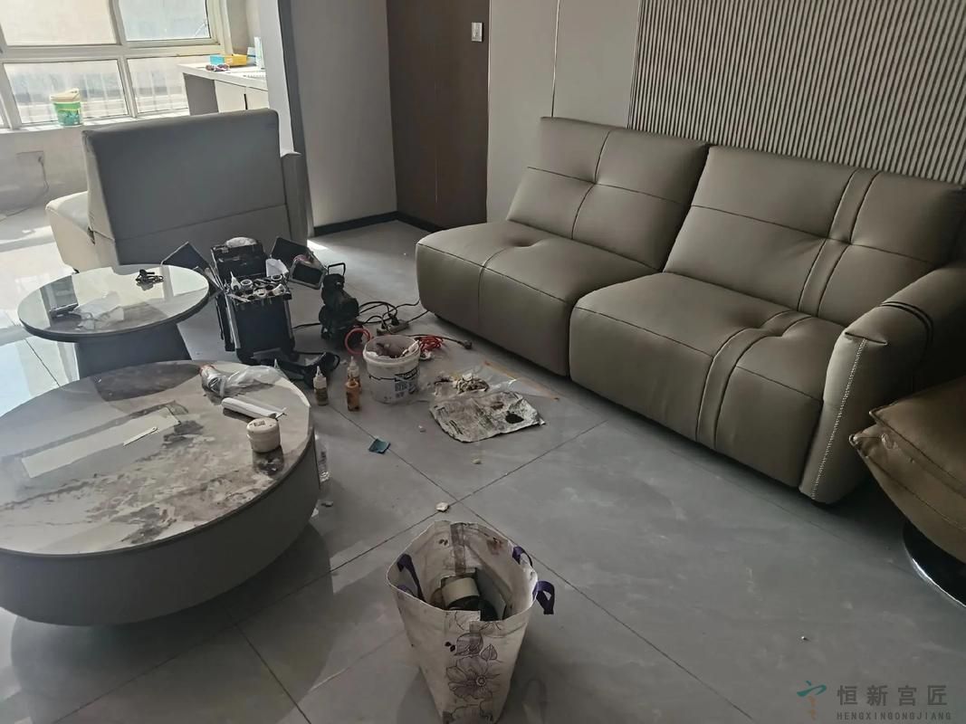 布艺沙发不同破损类型的修复方法及关键注意事项(图3)