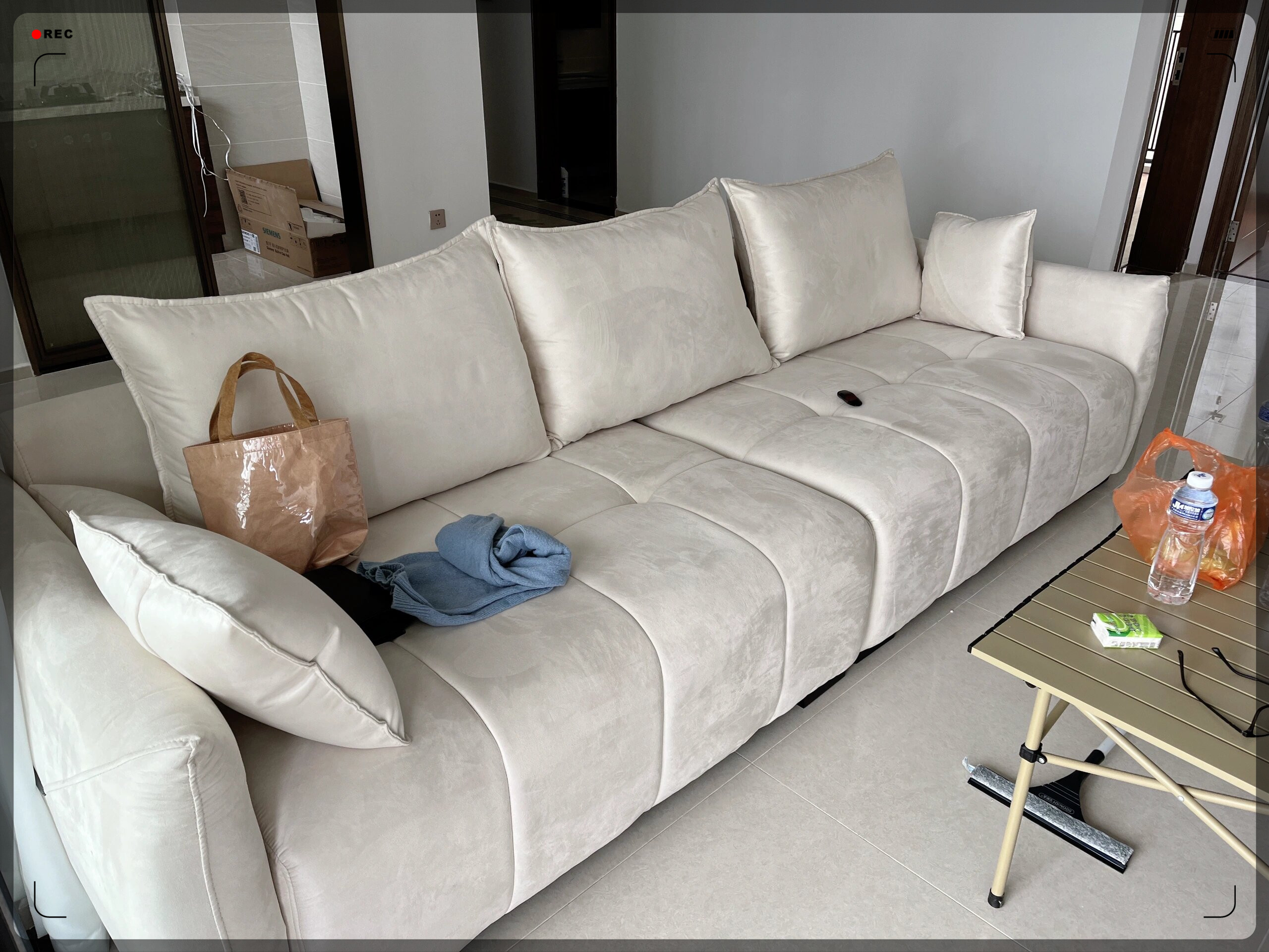 科技布沙发表面脏了怎么清洗避免损伤表面防水/防污涂层(图1)