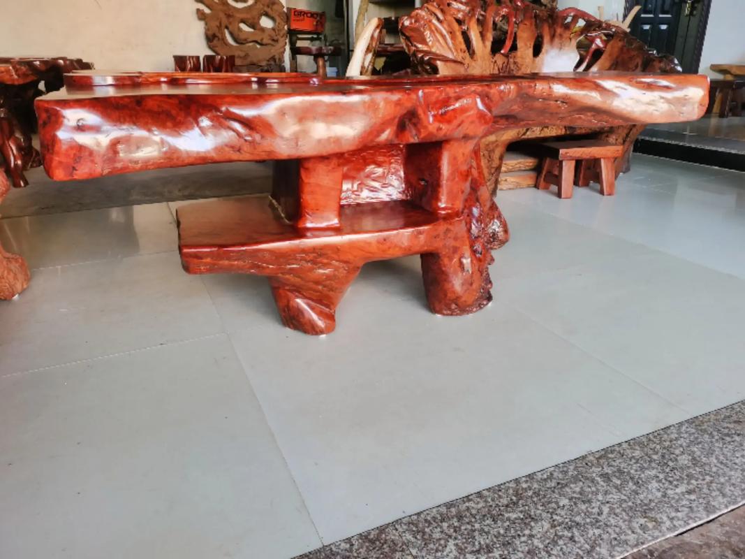 荔枝木桌椅如何保养：定期养护：补充木质油脂，保持光泽(图2)