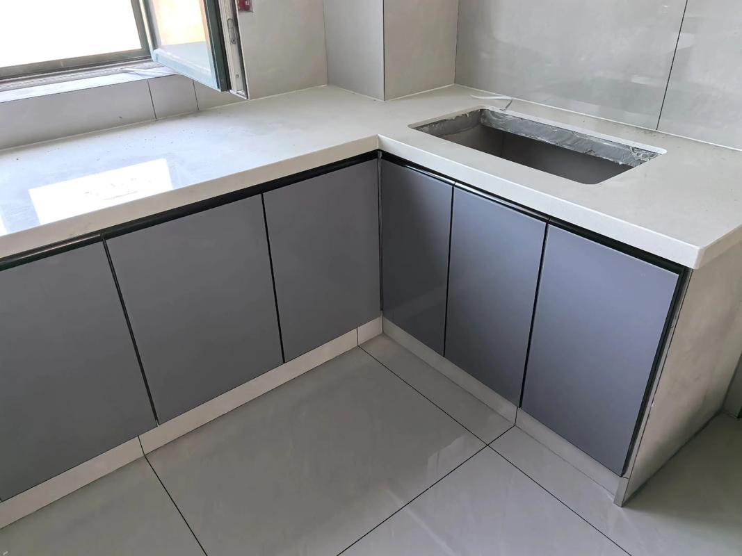 "日常保养防损耗，及时维修避隐患"定制橱柜常见故障的维修保养(图2)