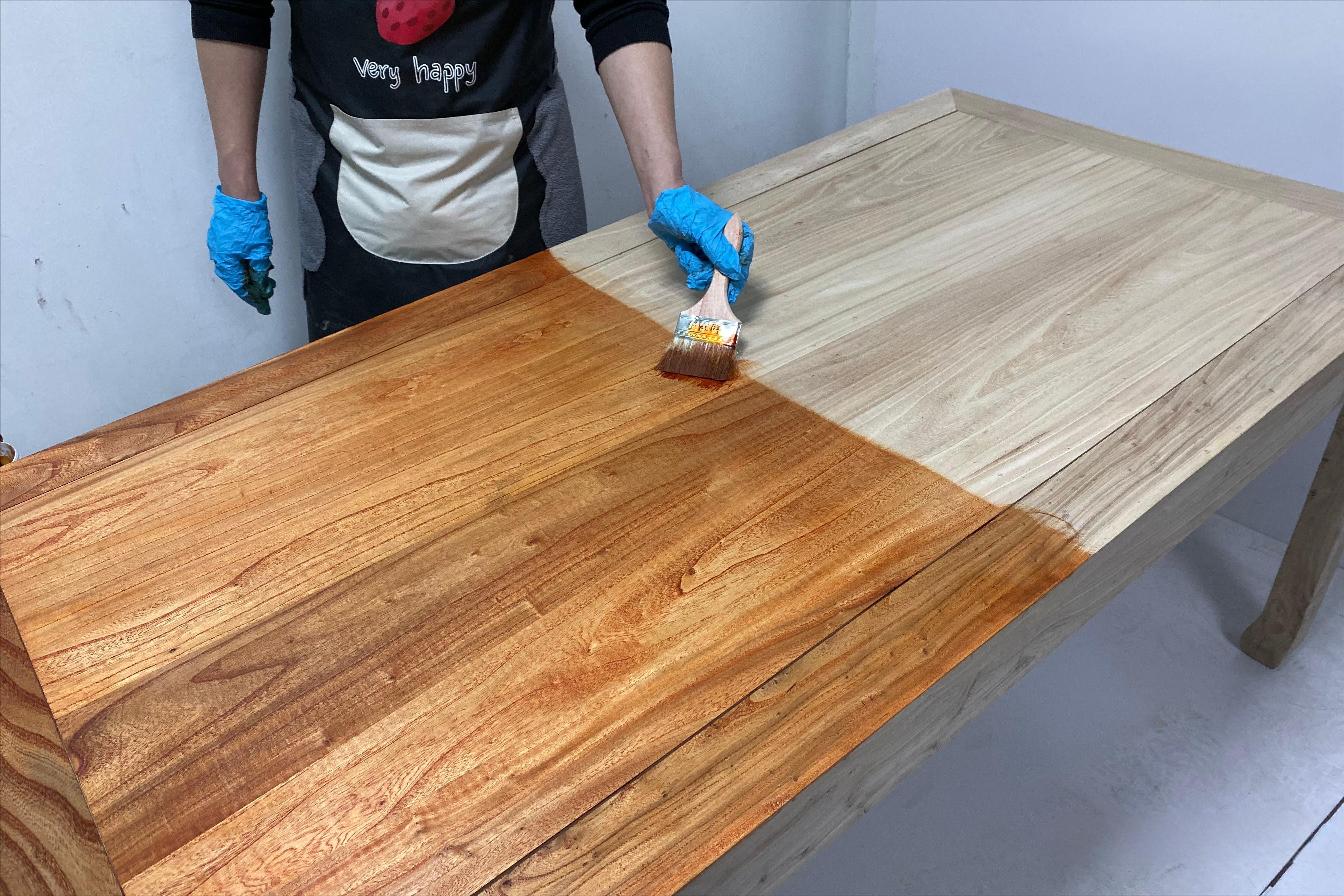 家具保养液体蜡去污：别指望除顽固渍，保养才是核心(图1)