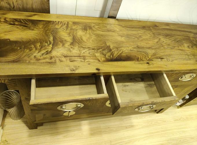 防潮、防高温、防划伤——高硬度木材家具保养日常维护与深度养护要点(图2)