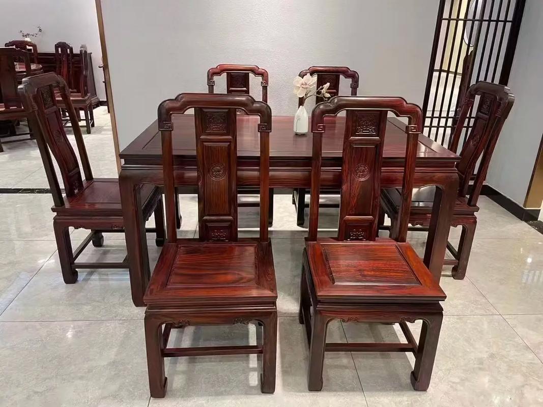 阔叶黄檀餐桌柜养护：4 大核心要点+避坑指南(图4)