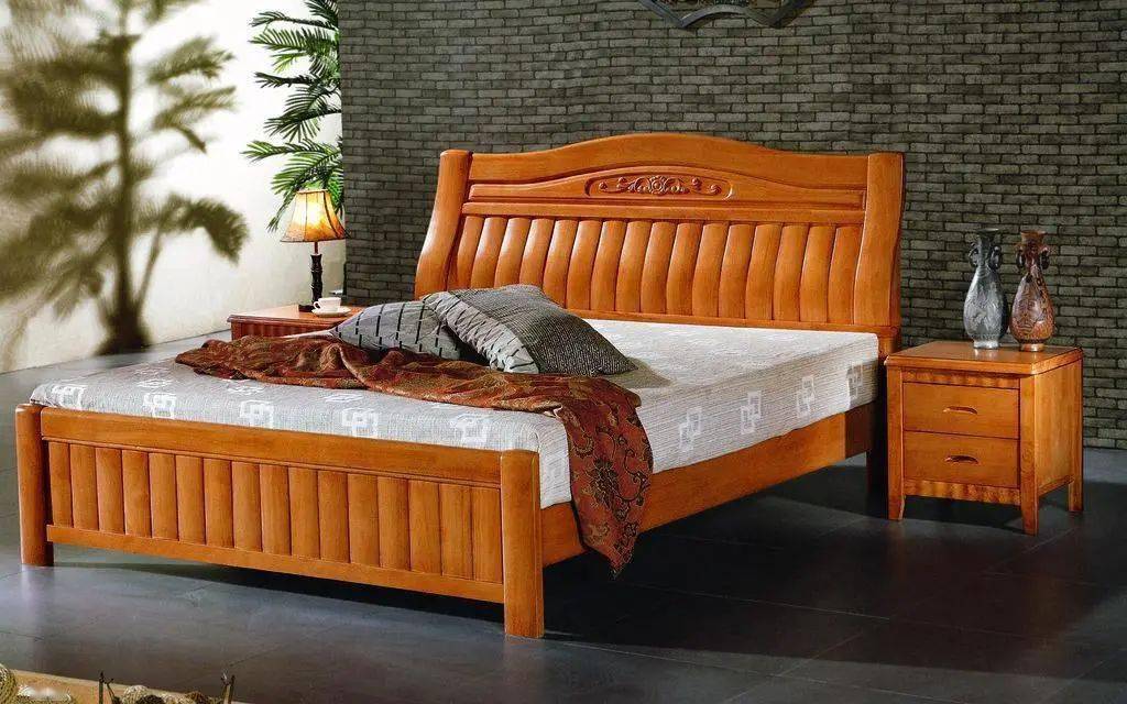 供暖/空调一开，家具先“遭殃”？5 个基础动作保住沙发、衣柜、实木床(图2)