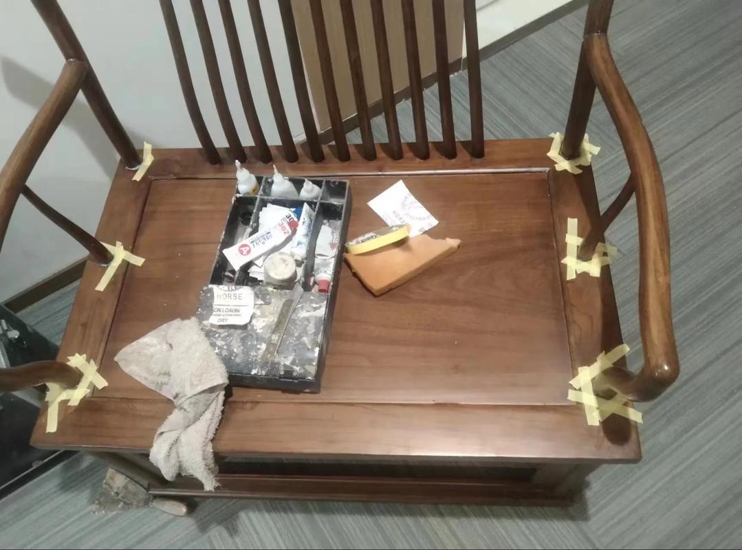 家具维修"急救包":5分钟搞定松动柜门、摇晃桌椅,不用找师傅(图1)