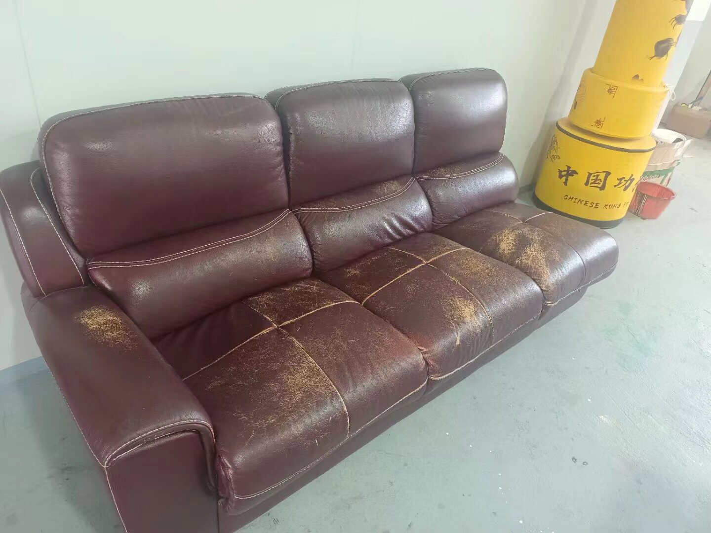 家具褪色背后的真相：紫外线、温湿度、清洁剂，哪个才是 “隐形杀手”？(图2)