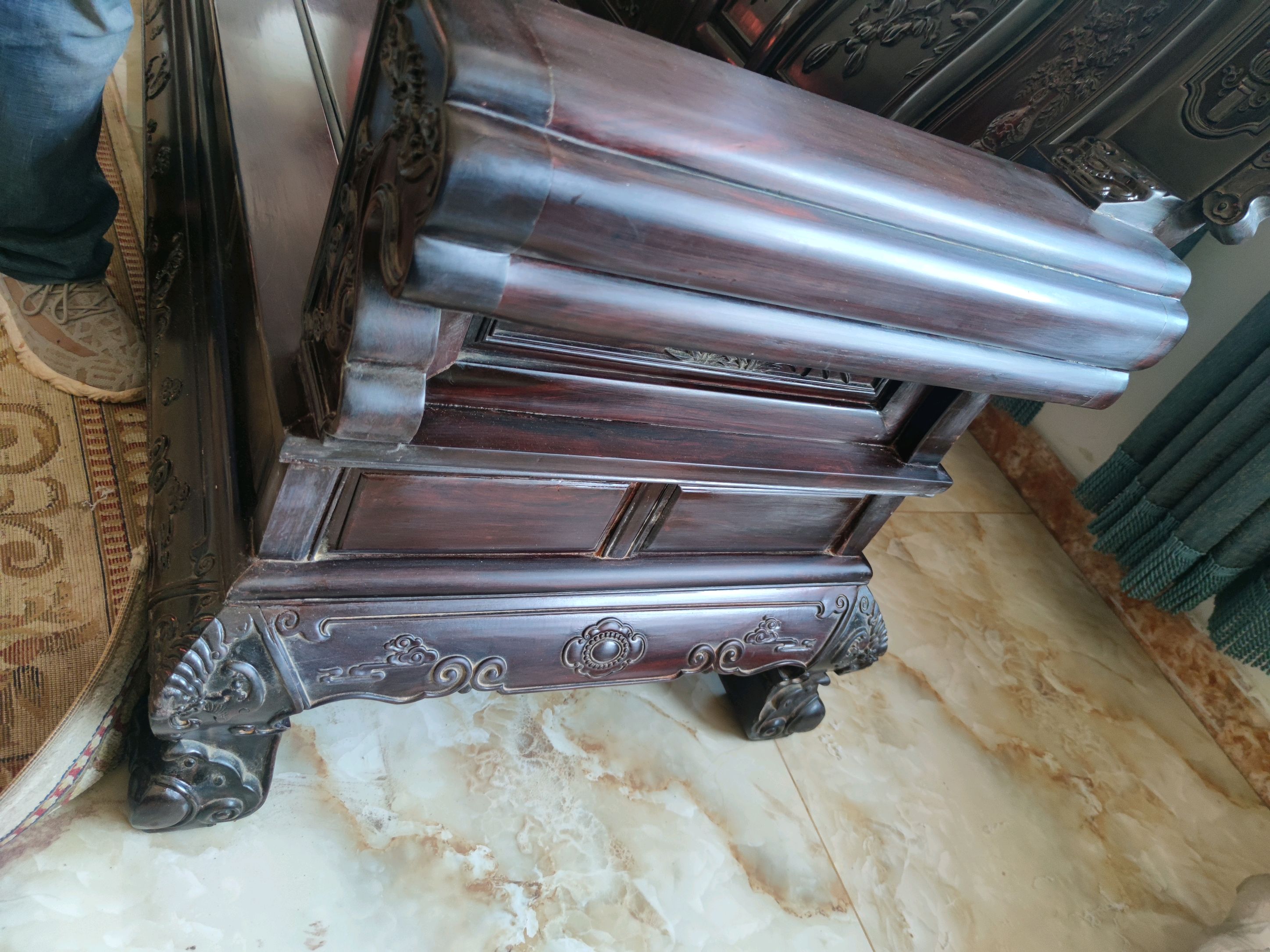 客单价超万元！高端红木家具修复，为何成技师新赛道？(图3)