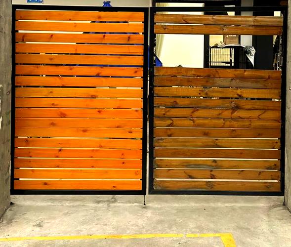 木门翻新：花小钱提升家居质感的 "神操作"(图3)