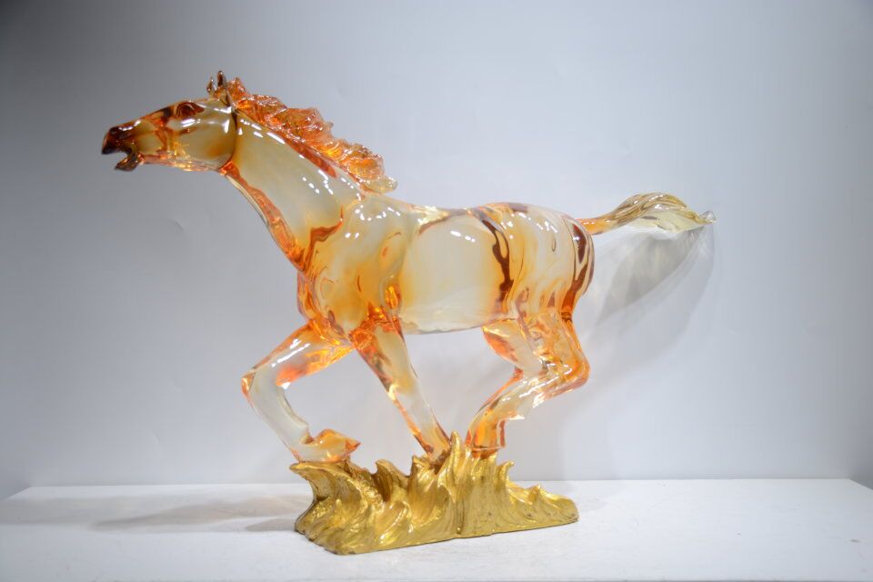 从 "断舍离" 到 "旧物新生"：树脂工艺品修复解锁消费新潮流(图2)