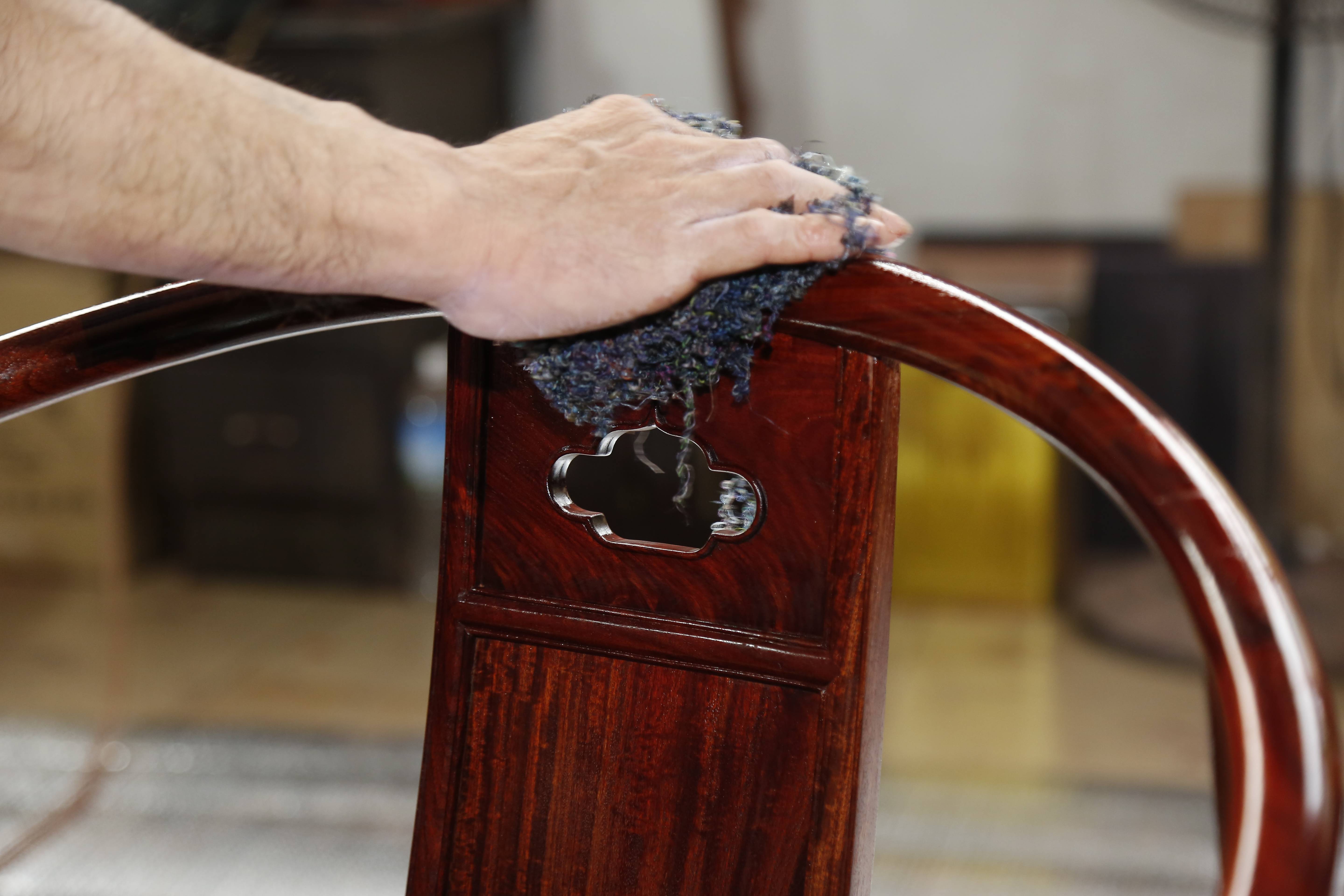 全屋定制售后需求激增，家具维修培训学校教你硬核技术(图1)