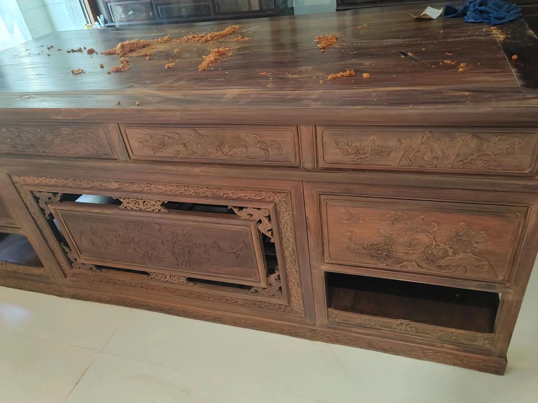 政策补贴加持，红木家具维修保养比买新更划算的3个理由(图1)