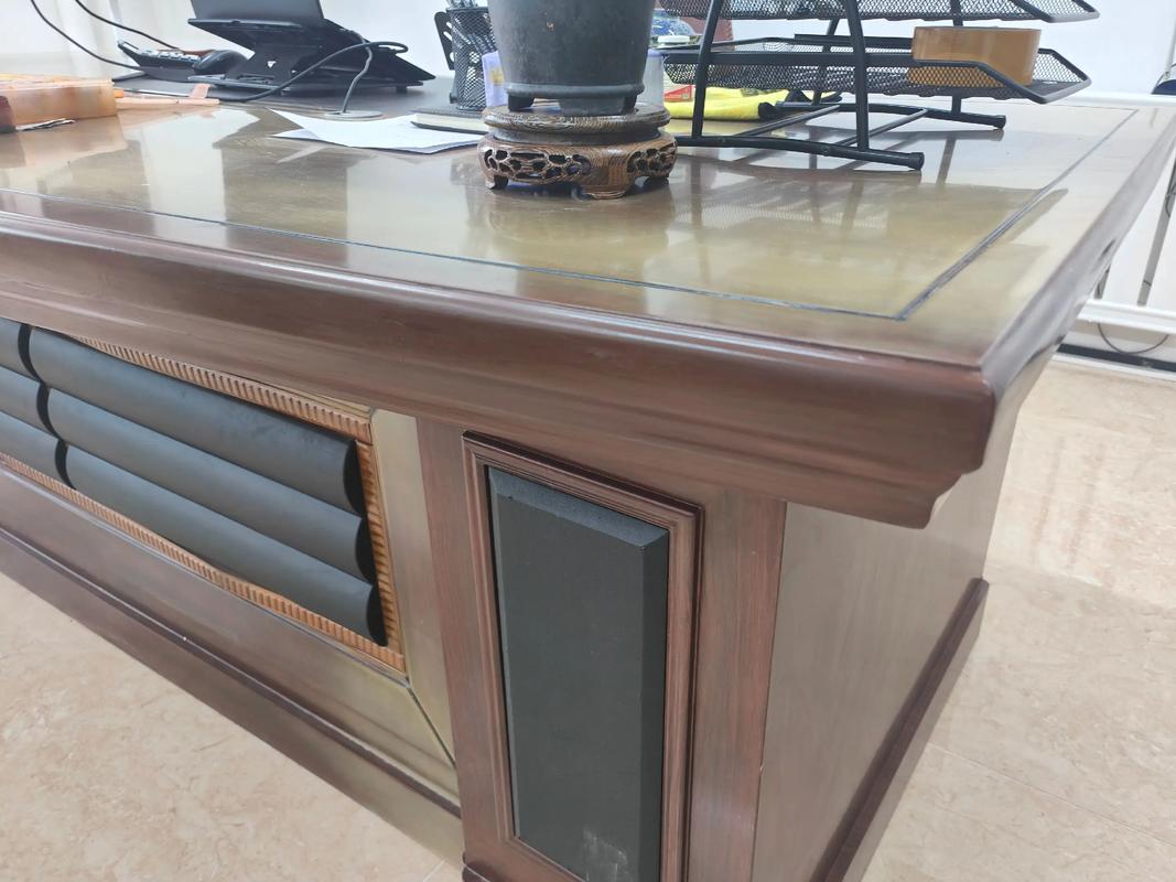 办公家具维修技术：桌椅松动、柜门变形这样修(图4)