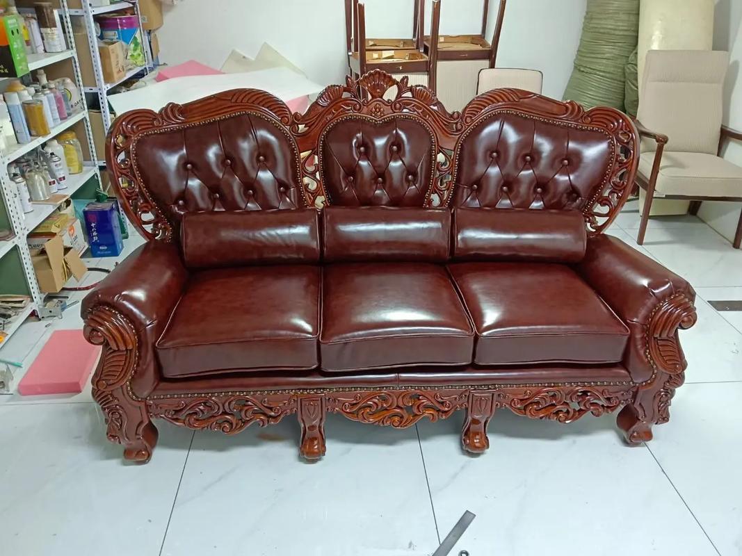 布艺沙发维修换面：旧沙发焕新攻略，省钱又环保的家居改造方案(图3)